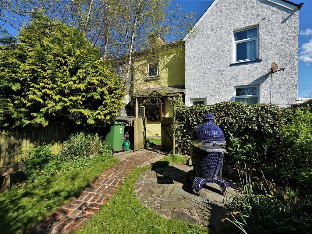 2 bed terraced house for sale in Ulverston LA12 Zoopla