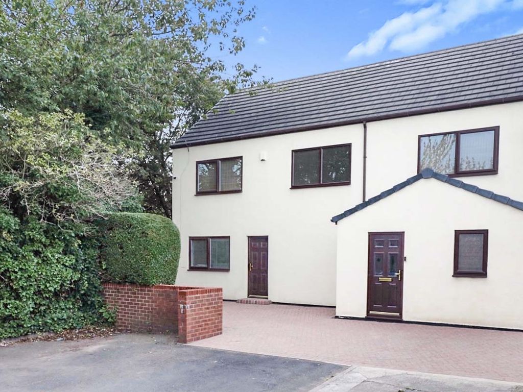 4 bed detached house for sale in Edward Street, Dinnington, Sheffield