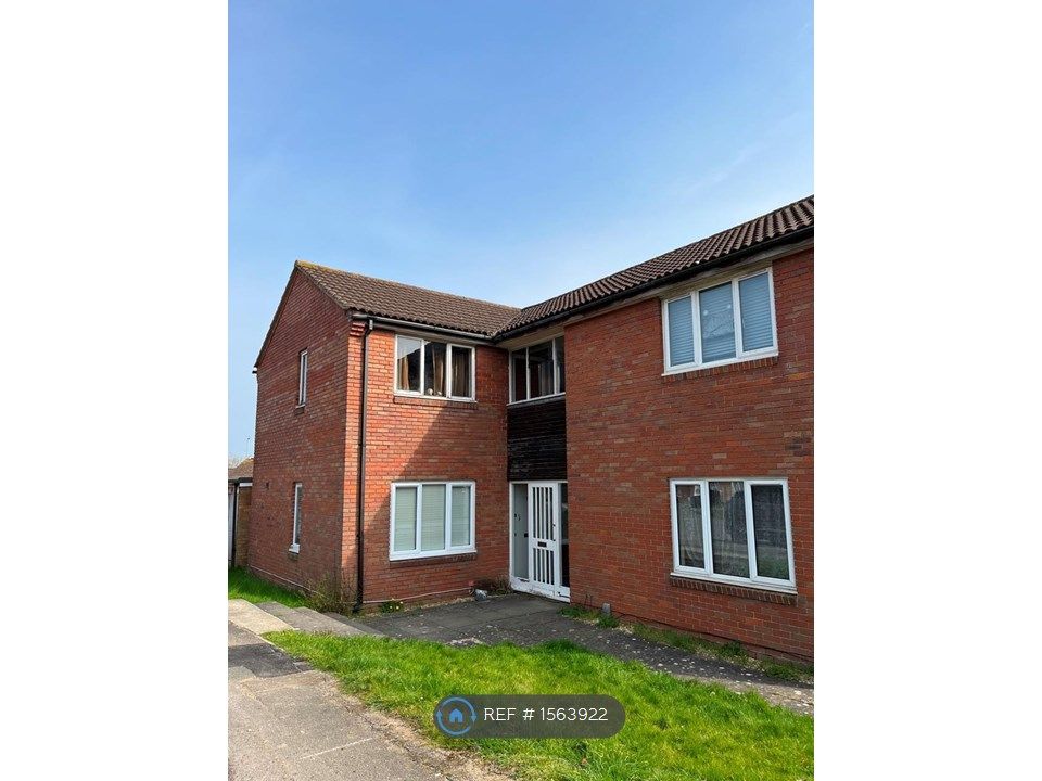 Studio to rent in Thornford Drive, Westlea, Swindon SN5 Zoopla