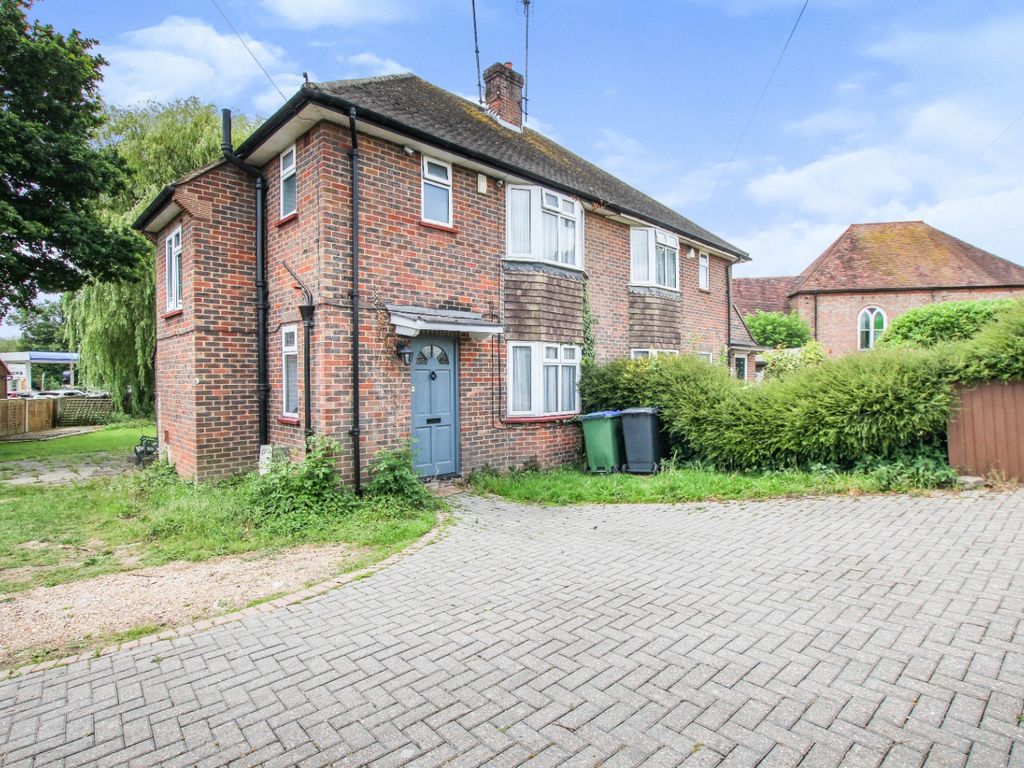 3 bed semidetached house for sale in Green Road, Wivelsfield Green