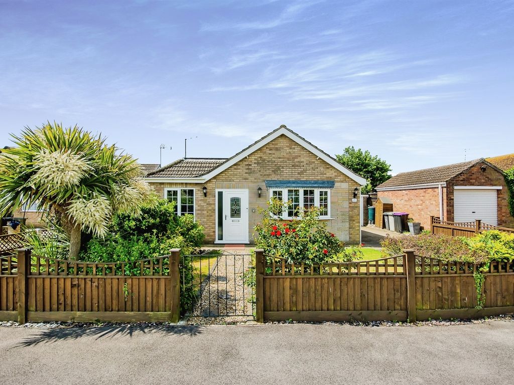 3 bed detached bungalow for sale in Dawson Drive, Burgh Le Marsh
