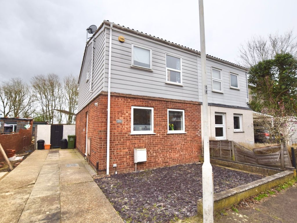 3 bed semidetached house for sale in Rectory Road, Basildon SS13 Zoopla