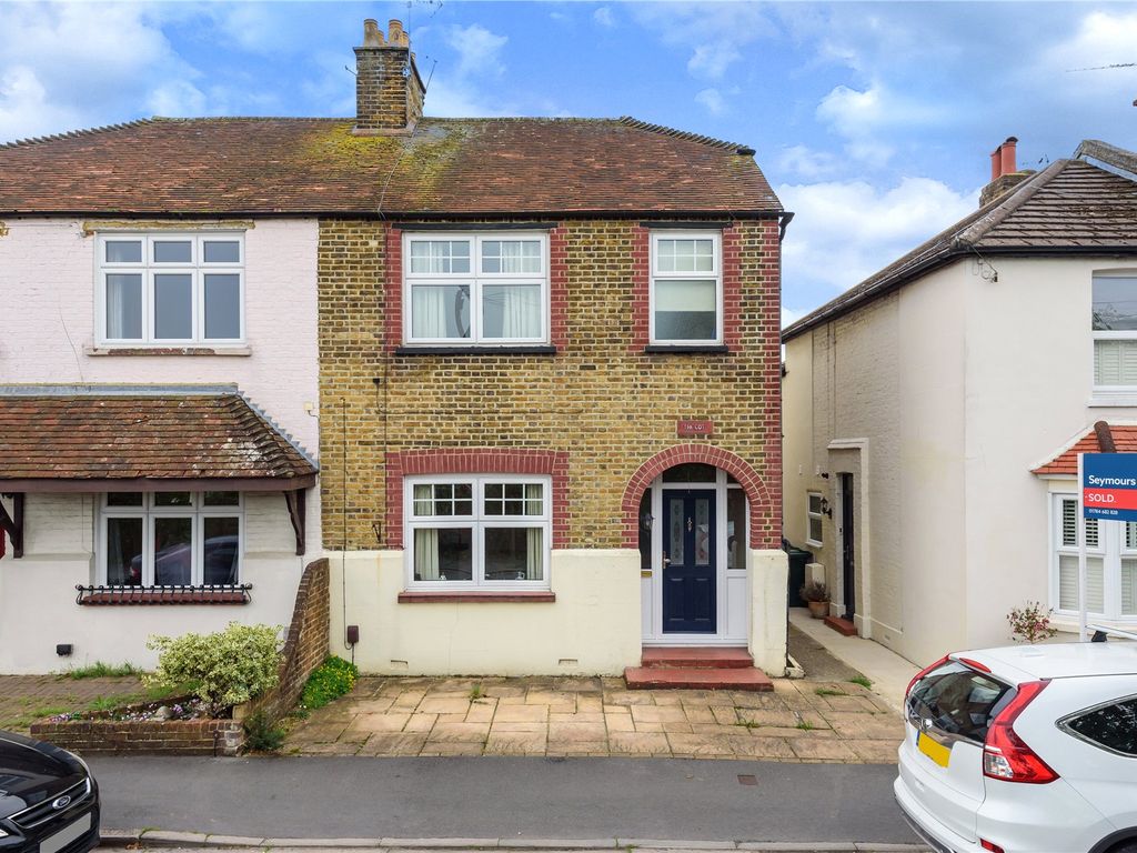 3 bed semidetached house for sale in Staines, Surrey TW18 Zoopla