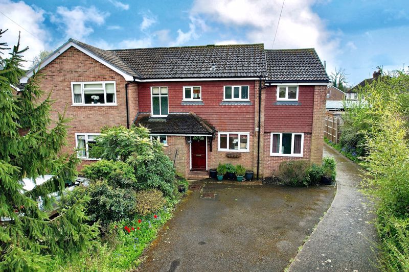 3 bed semidetached house for sale in Red House Lane, Elstead