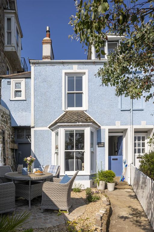 3 bed semidetached house for sale in Tregenna Villa, 1 Tregenna