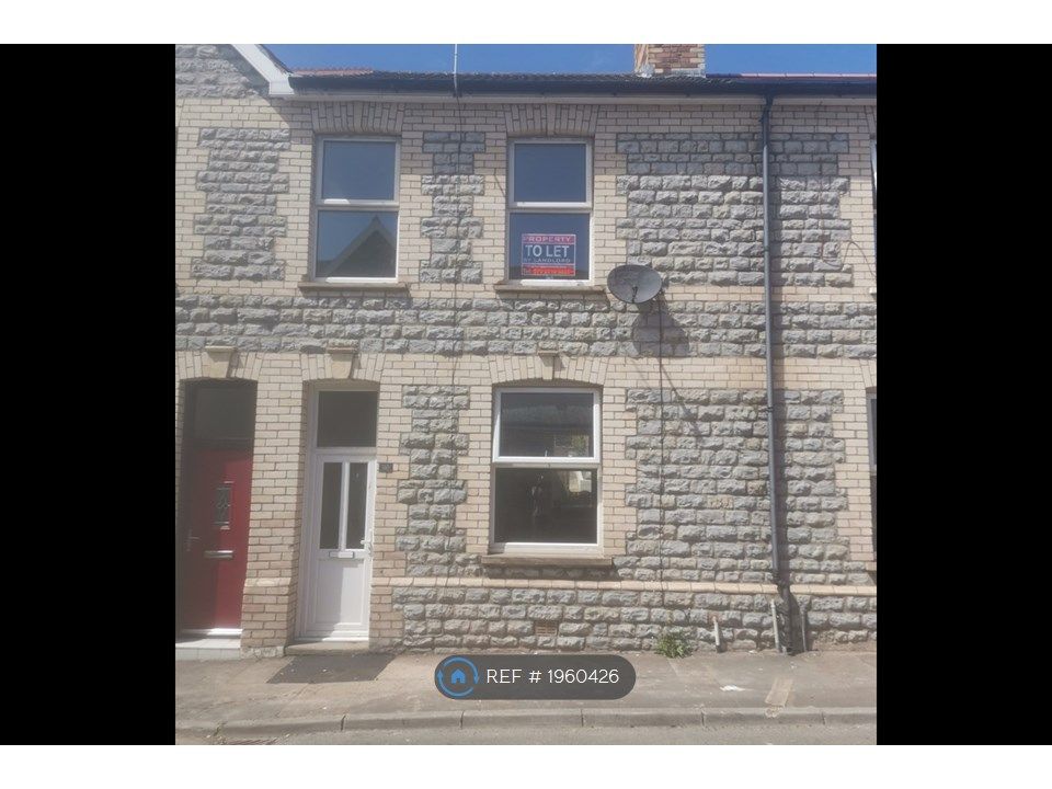 3 bed terraced house to rent in Merthyr Street, Barry CF63, £995 pcm