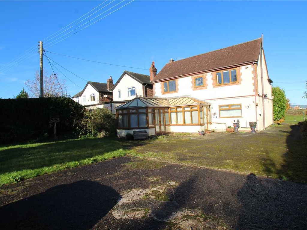 3 bed detached house for sale in Cheadle Road, Cheddleton, Leek ST13, £399,000 Zoopla