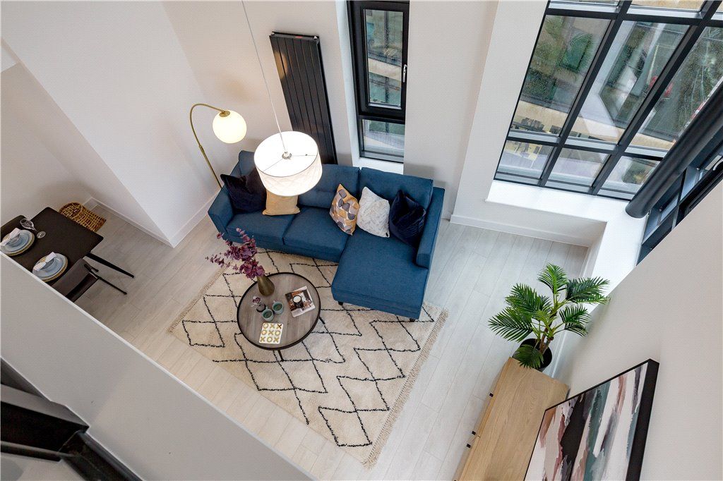 Apt 44, Waverley Square, New Street, Edinburgh, Midlothian EH8