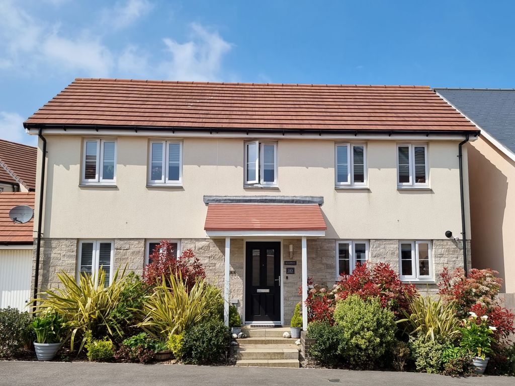 4 bed detached house for sale in Baileys Meadow, Hayle TR27 Zoopla