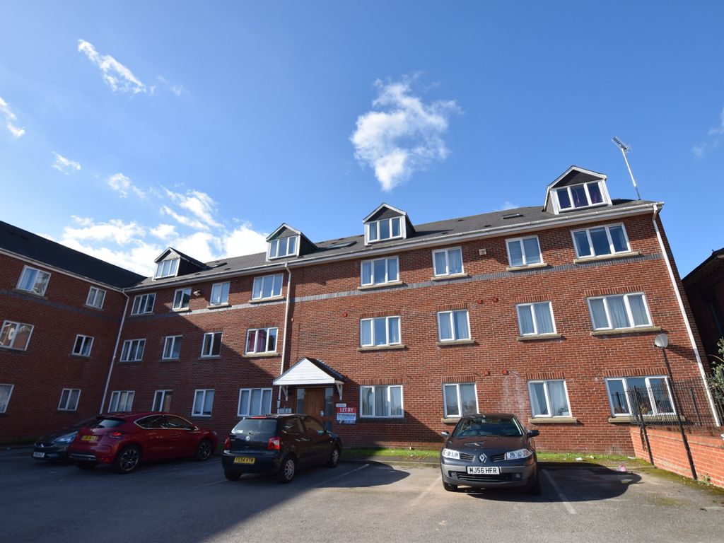 2 bed flat to rent in The Langton, Drewry Court, Uttoxeter New Road