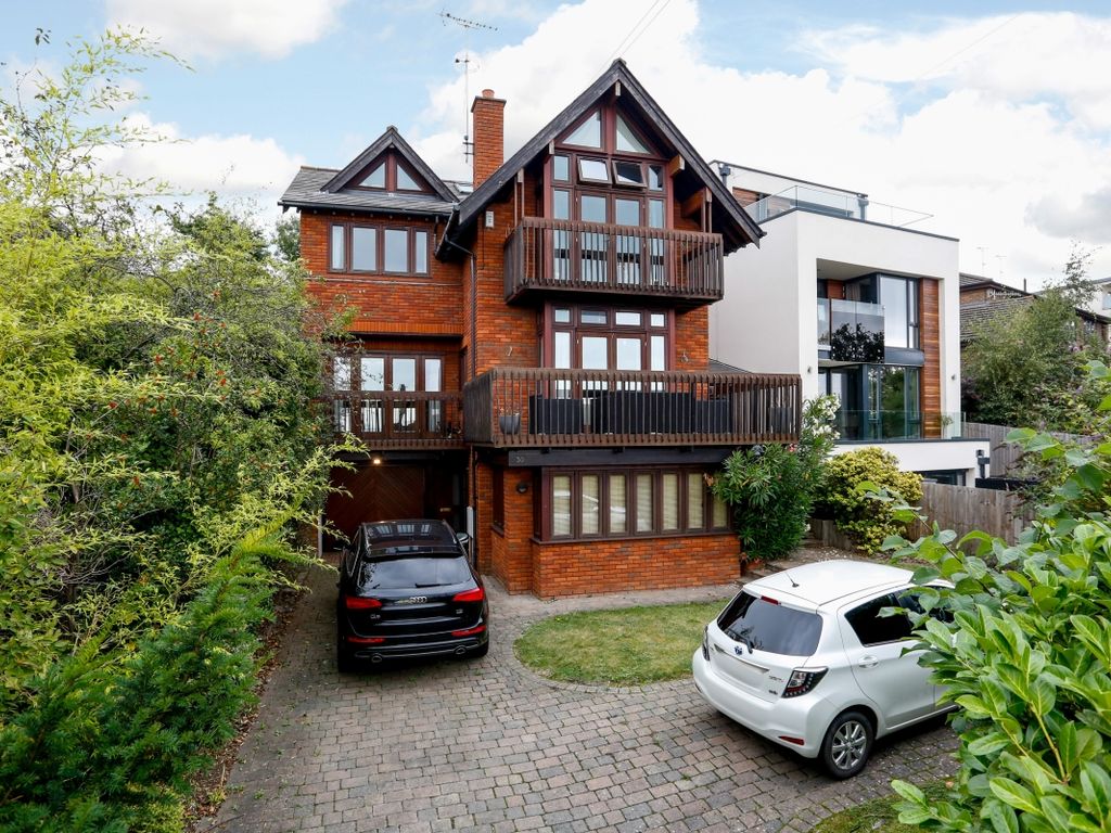 6 bed detached house to rent in Cottenham Park Road, London SW20 Zoopla