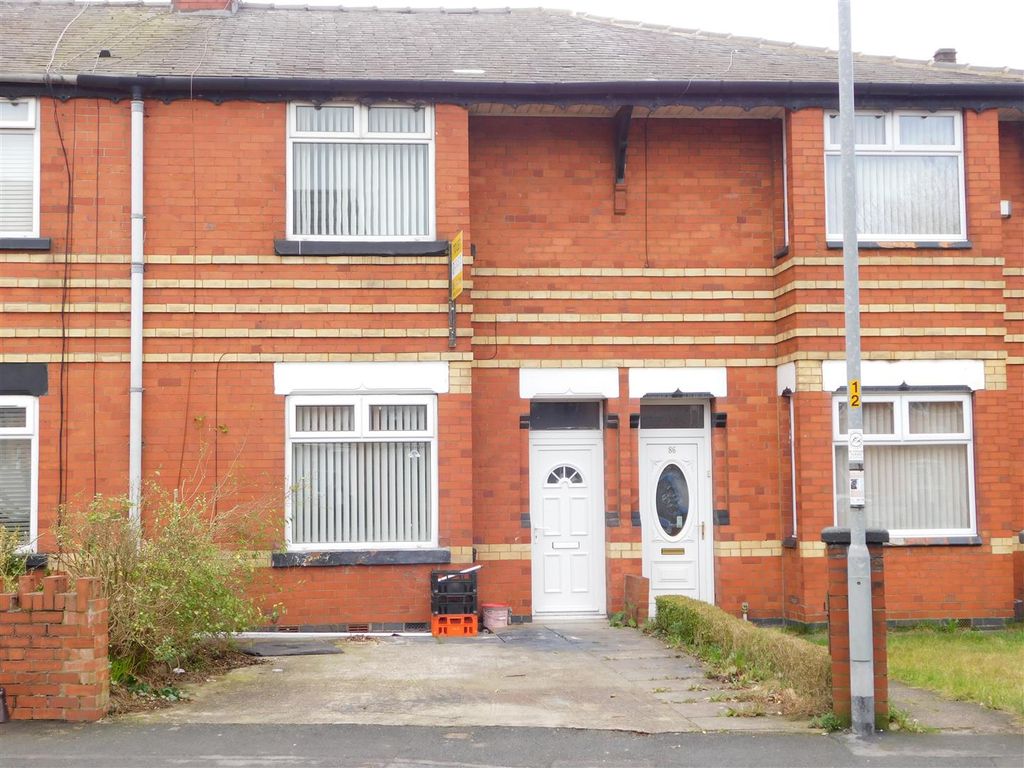 3 bed town house to rent in Ashton Road West, Failsworth, Manchester