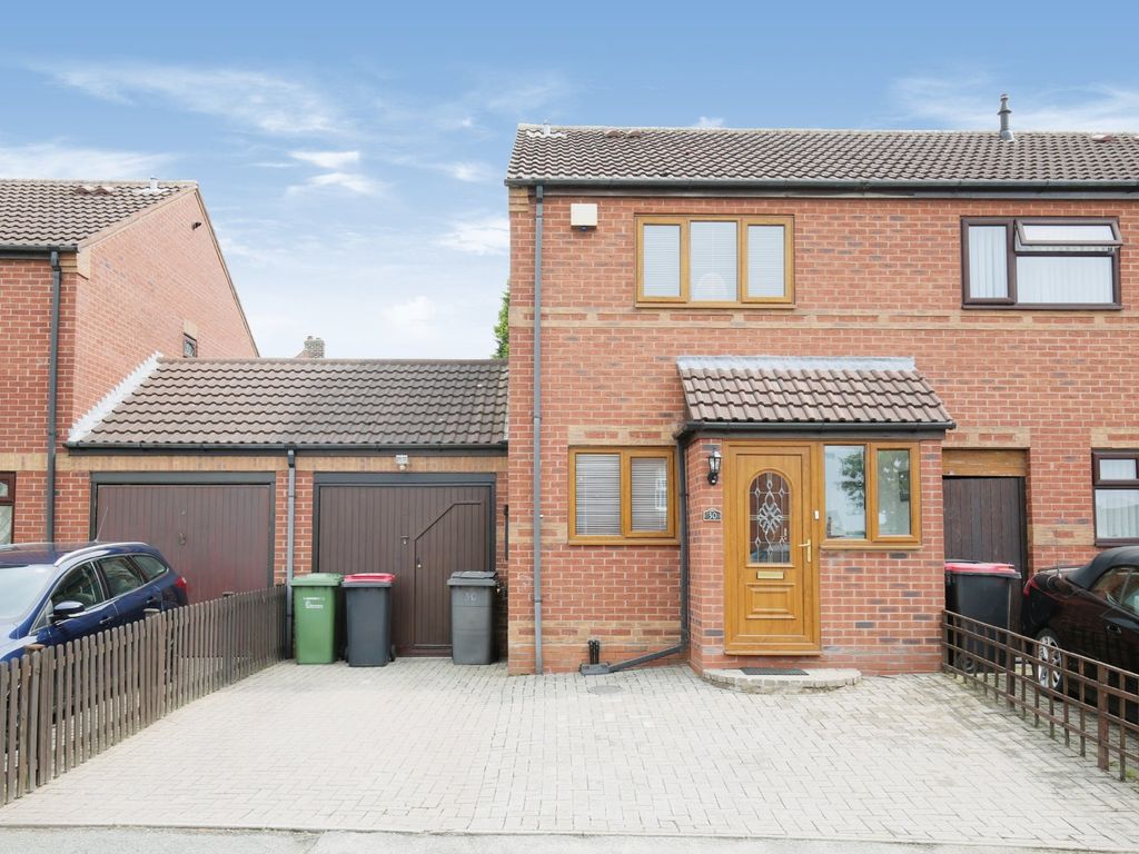 2 bed end terrace house for sale in Dexter Way, Birchmoor, Tamworth B78
