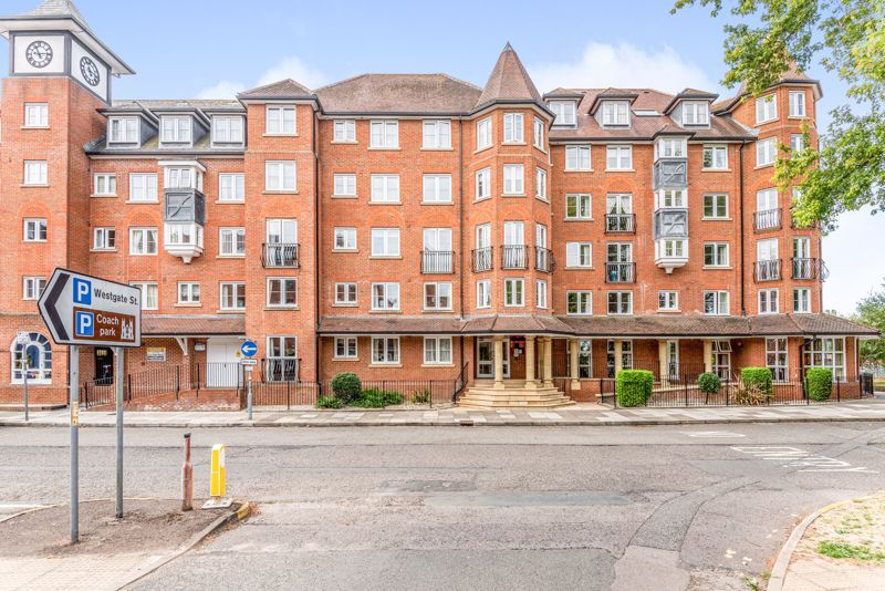 Castlemeads Court, Gloucester GL1  