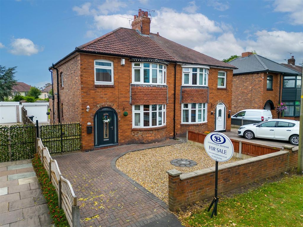 3 bed semidetached house for sale in Middlewich Street, Crewe CW1 Zoopla
