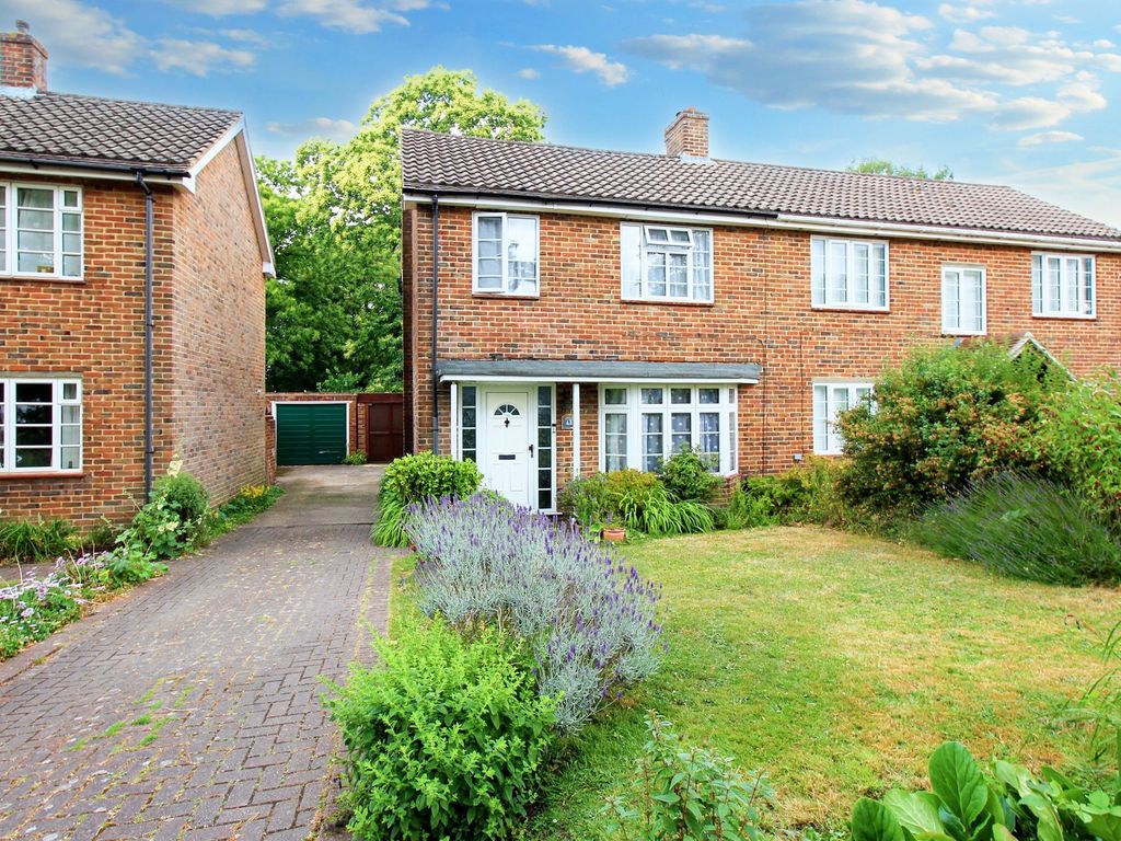 3 bed semidetached house for sale in Pine Drive, Southampton SO18 Zoopla