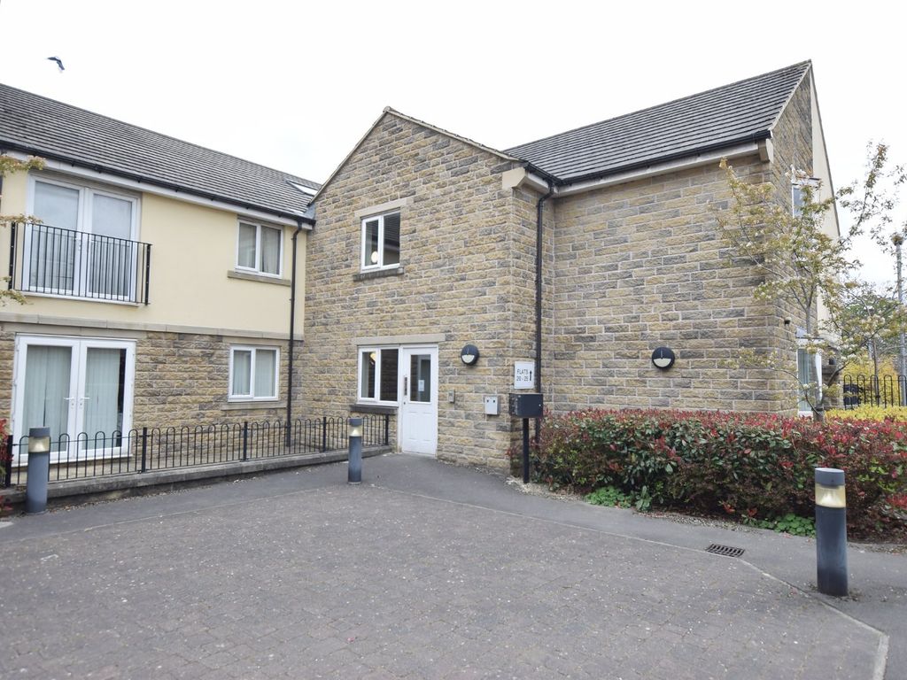 2 bed flat to rent in Station Square, Stanningley, Pudsey LS28 Zoopla