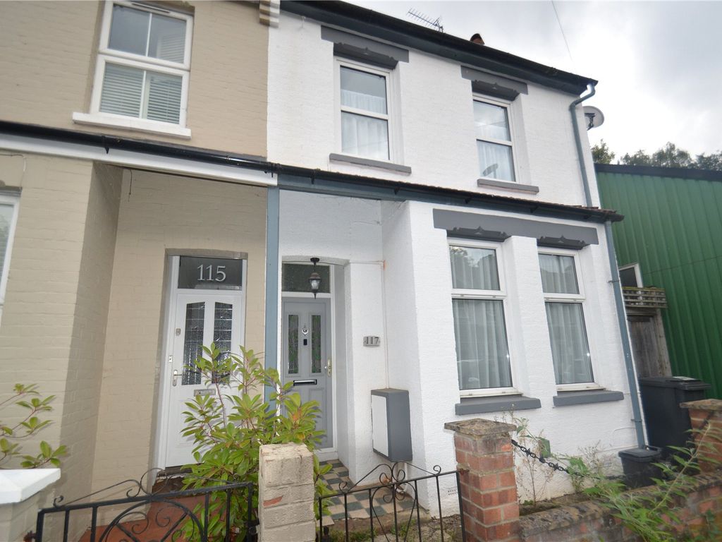 2 bed end terrace house to rent in Lansdowne Road, Purley CR8, £1,700