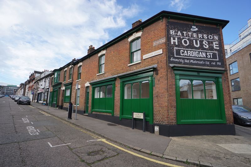 Property to rent in Cardigan Street, Luton LU1, £825 pcm Zoopla