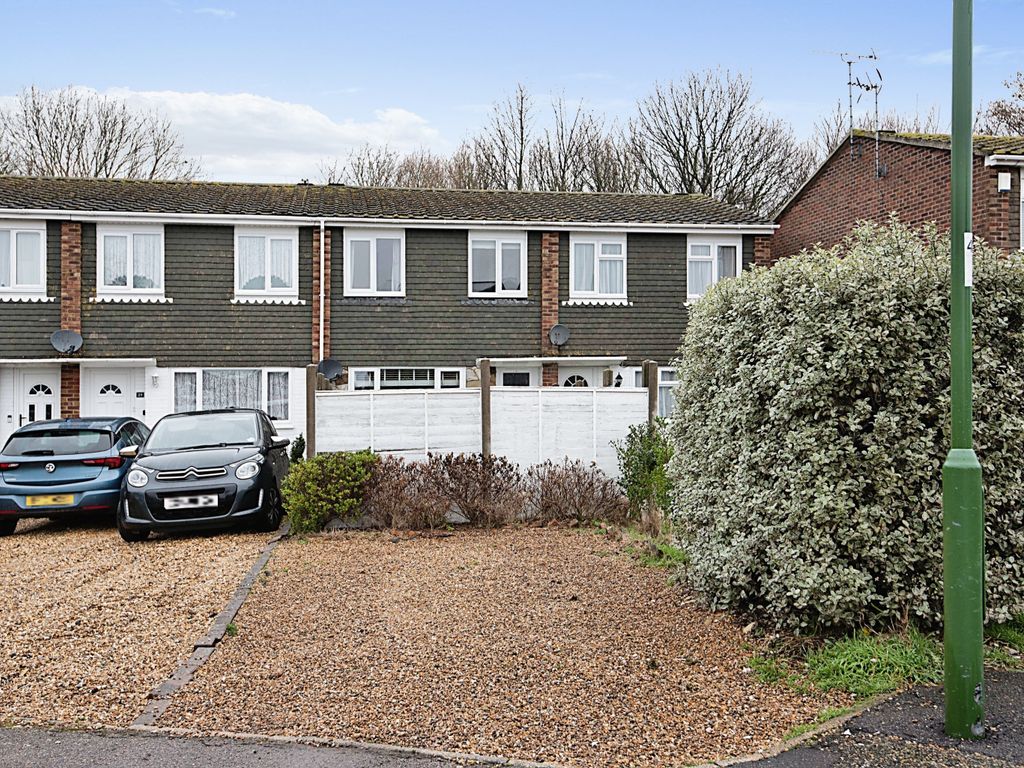 3 bed terraced house for sale in Colebrook Road, Littlehampton BN17