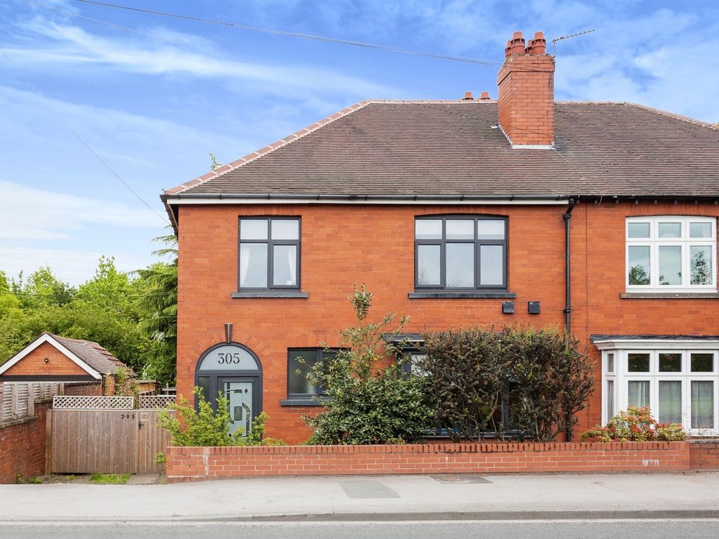 3 bed semidetached house for sale in Denby Dale Road, Wakefield WF2