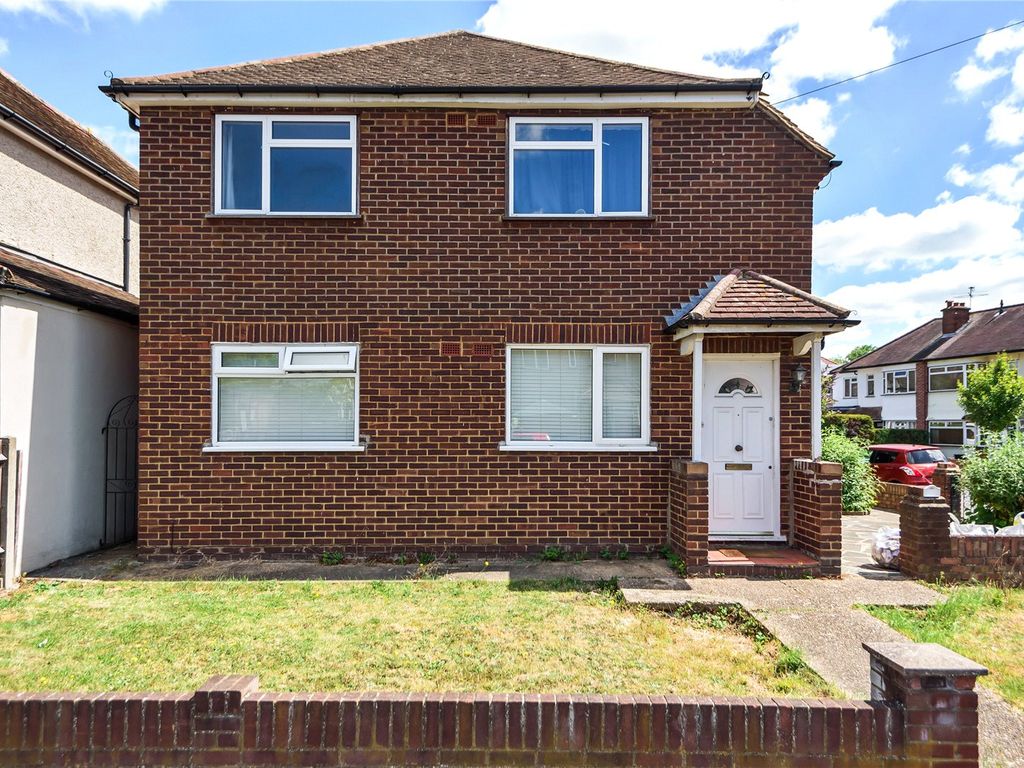 2 bed for sale in Beverley Road, Ruislip, Middlesex HA4 Zoopla