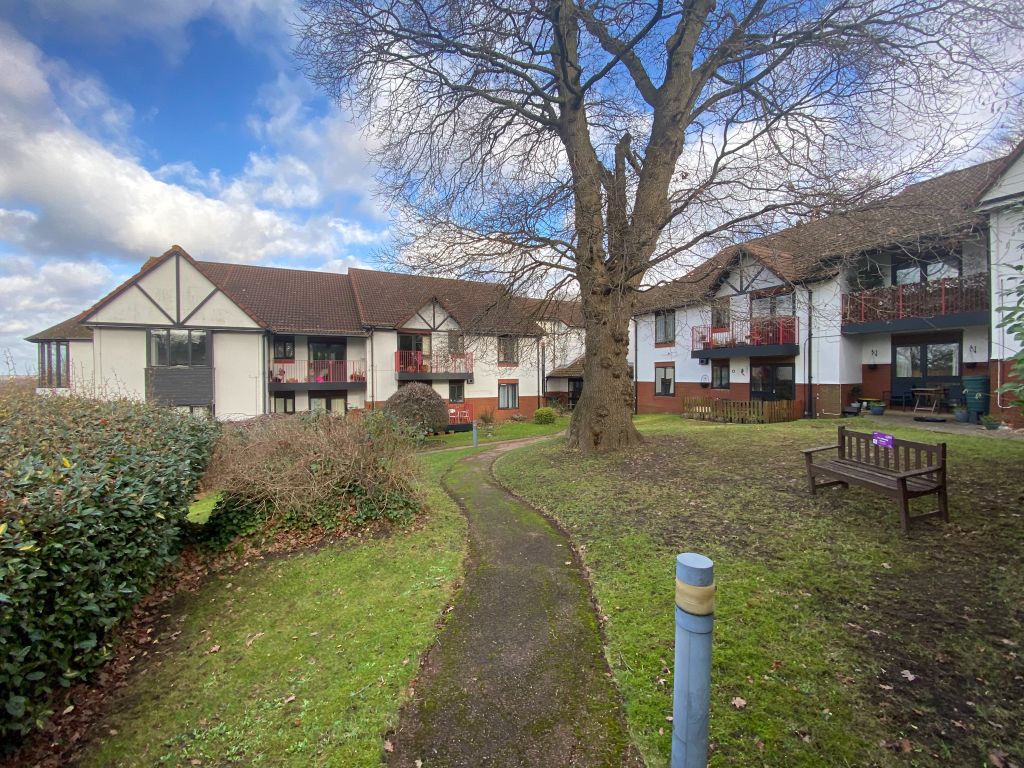 2 bed property for sale in The Mount, St. Johns, Woking GU21 Zoopla