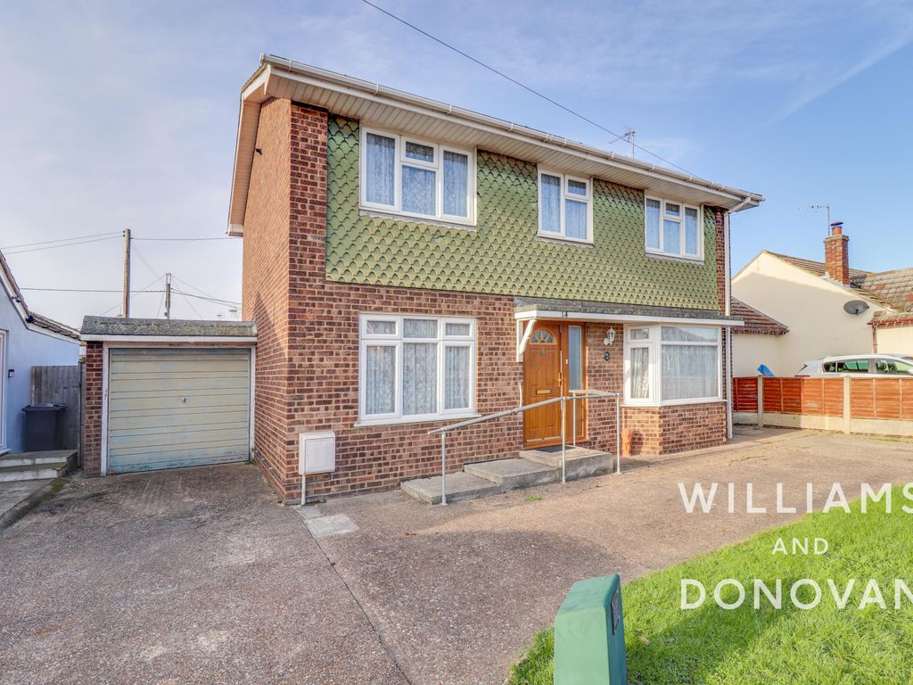 4 bed detached house for sale in Chapman Road, Canvey Island SS8 Zoopla