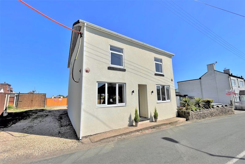 4 bed semidetached house for sale in High Street, Harriseahead, Stoke