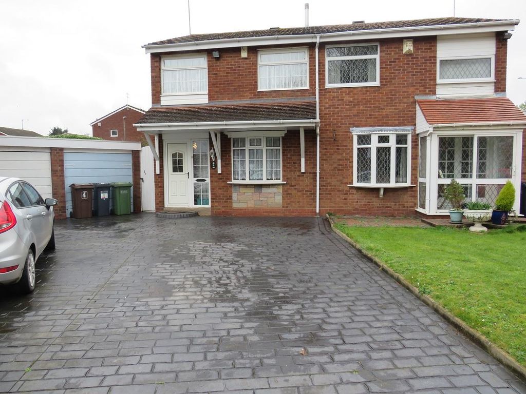3 bed semidetached house for sale in Runcorn Close, Bacons End, Birmingham B37, £235,000 Zoopla
