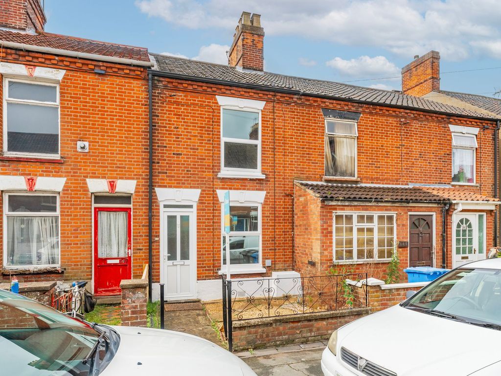 3 bed terraced house to rent in Knowsley Road, Norwich NR3, £1,200 pcm
