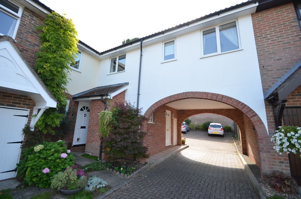 1 bed for sale in Willowbank Gardens, Tadworth KT20 Zoopla
