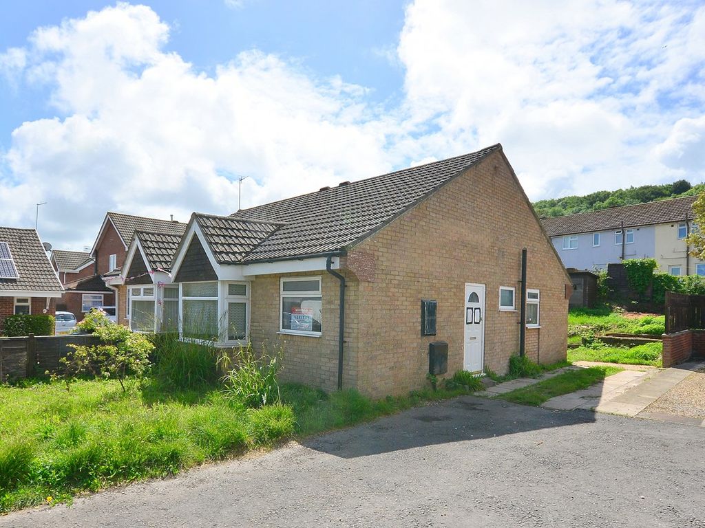 2 bed bungalow for sale in West Garston, Banwell BS29 Zoopla