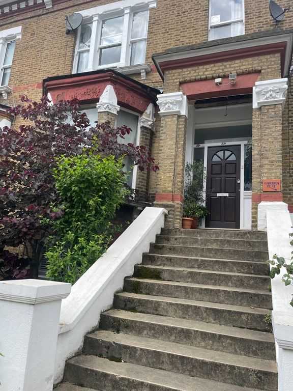 2 bed flat to rent in Cavendish Road, London NW6, £1,750 pcm Zoopla