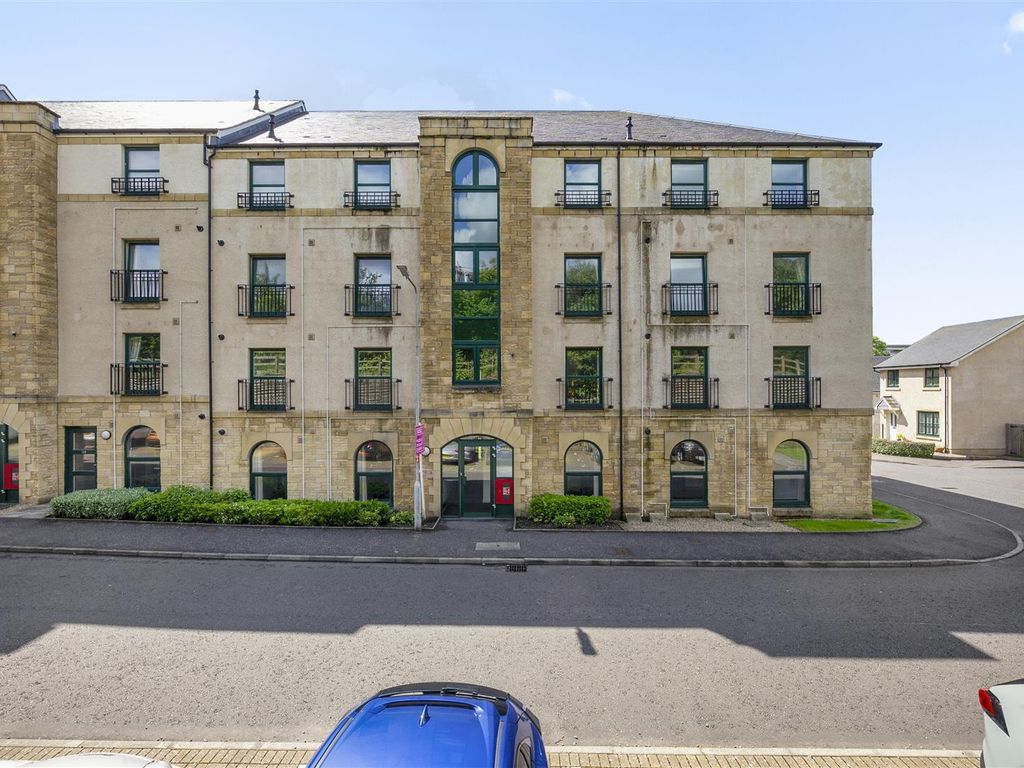 2 bed flat for sale in 117 Lady Campbells Court, Dunfermline KY12, £
