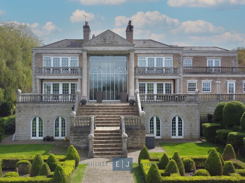 6 bed detached house for sale in Mott Street, Loughton IG10, £5,750,000 Zoopla