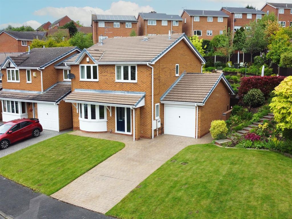 4 bed detached house for sale in Boyce Gardens, Mapperley, Nottingham