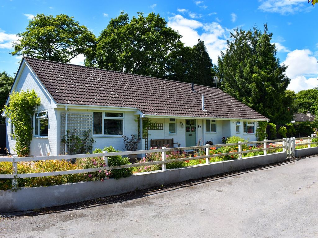 4 bed bungalow for sale in Boldre, Lymington SO41, £765,000 Zoopla