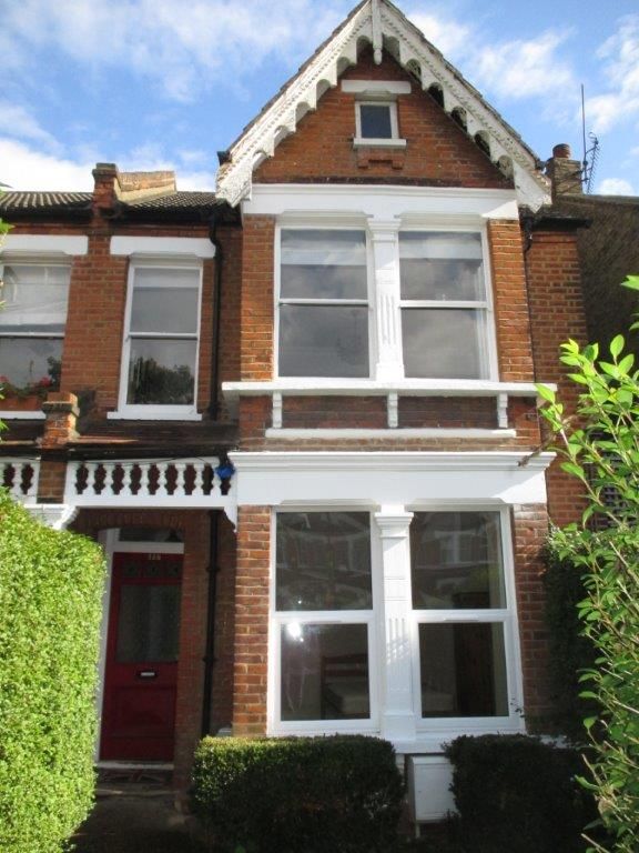 3 bed flat to rent in Clive Road, London SE21, £1,895 pcm Zoopla