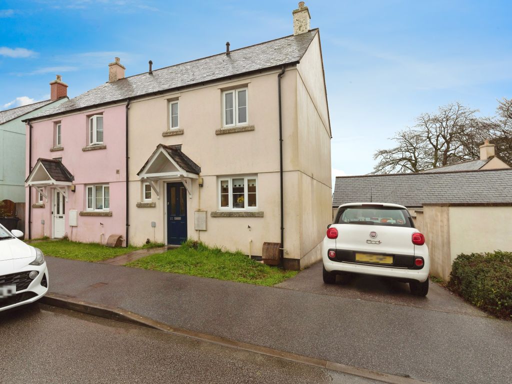 3 bed semidetached house for sale in Bay View Road, Duporth, St