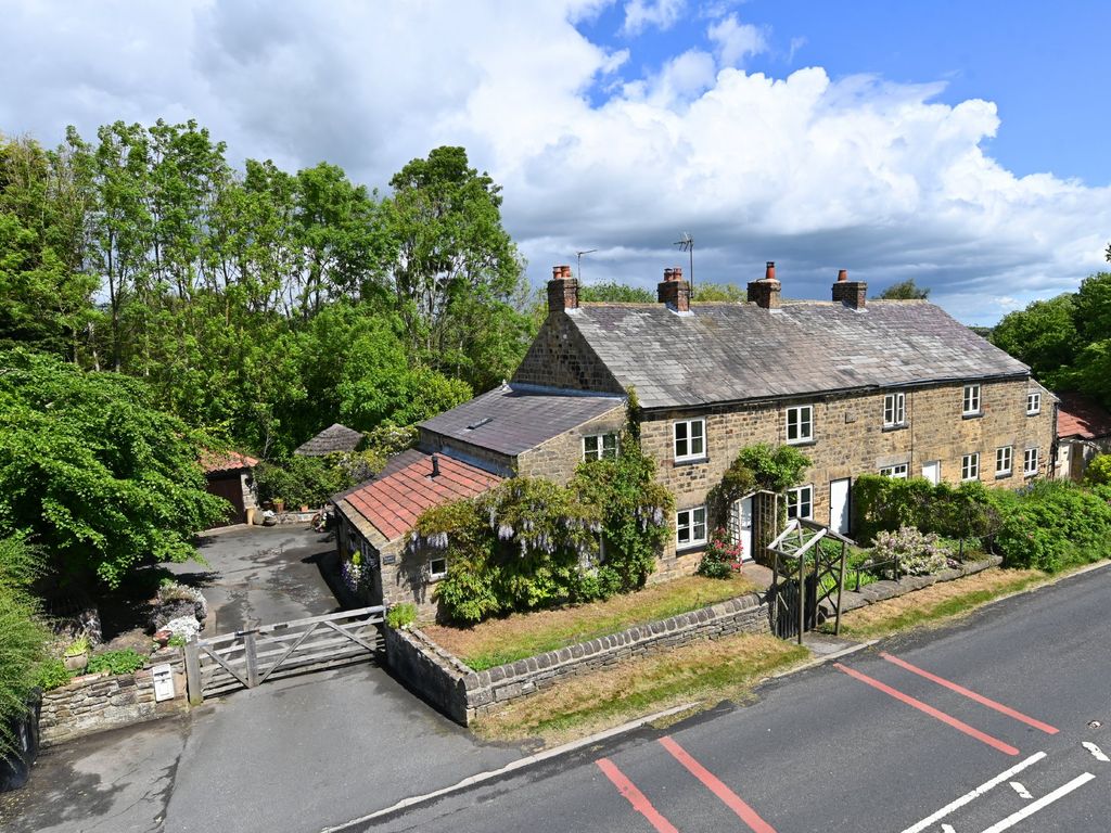 6 bed cottage for sale in Ripley Road, Scotton, Knaresborough HG5 Zoopla