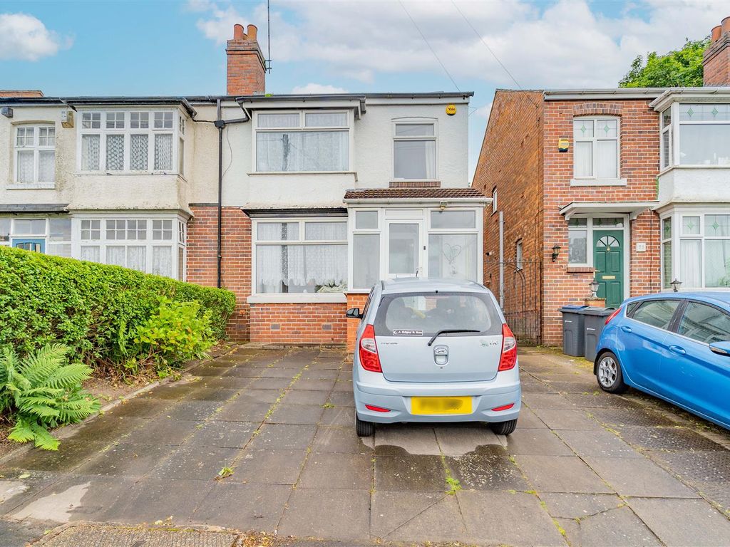 3 bed property for sale in Lodge Hill Road, Birmingham B29, £300,000