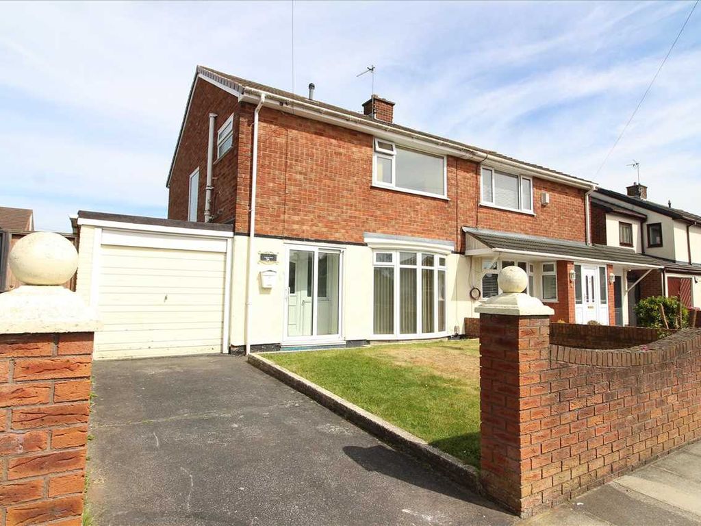 3 bed semidetached house for sale in Milbrook Drive, Kirkby, Liverpool