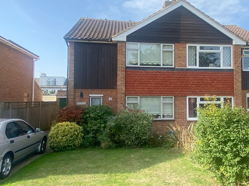 3 bed semidetached house for sale in Stratton Road, Lower Sunbury TW16, £525,000 Zoopla