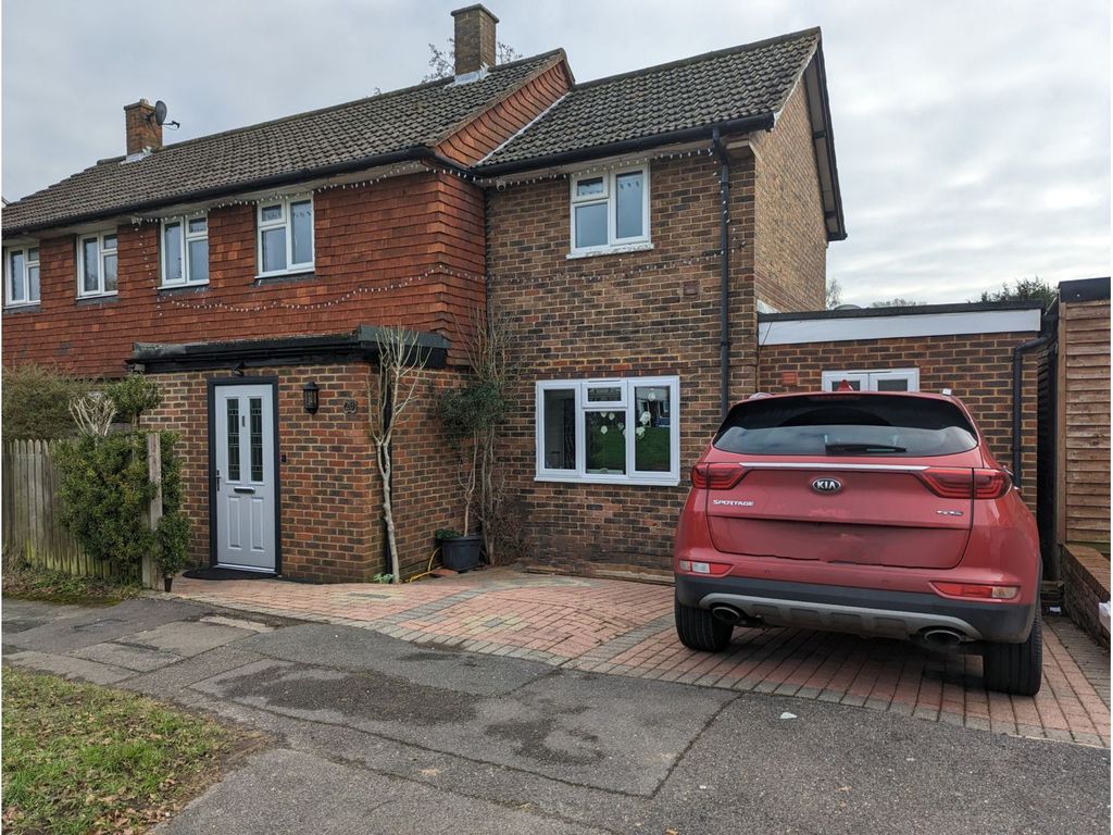 Ash Road, Woking GU22  