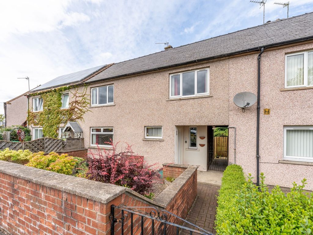 3 bed terraced house for sale in Green Street, Townhill, Dunfermline