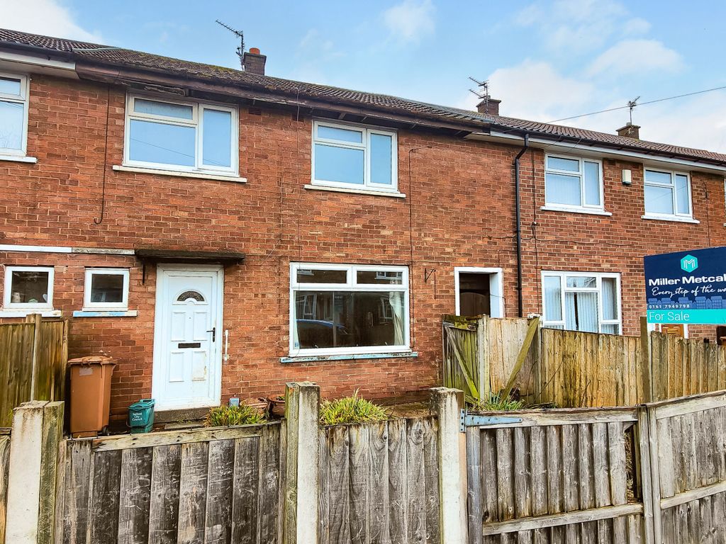 3 bed terraced house for sale in Worsley Avenue, Worsley, Manchester