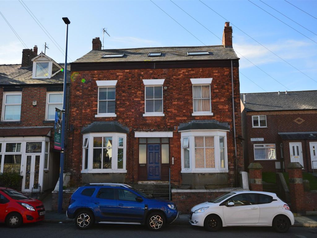 1 bed property for sale in Flat 3, 21 Scarborough Road, Filey, North