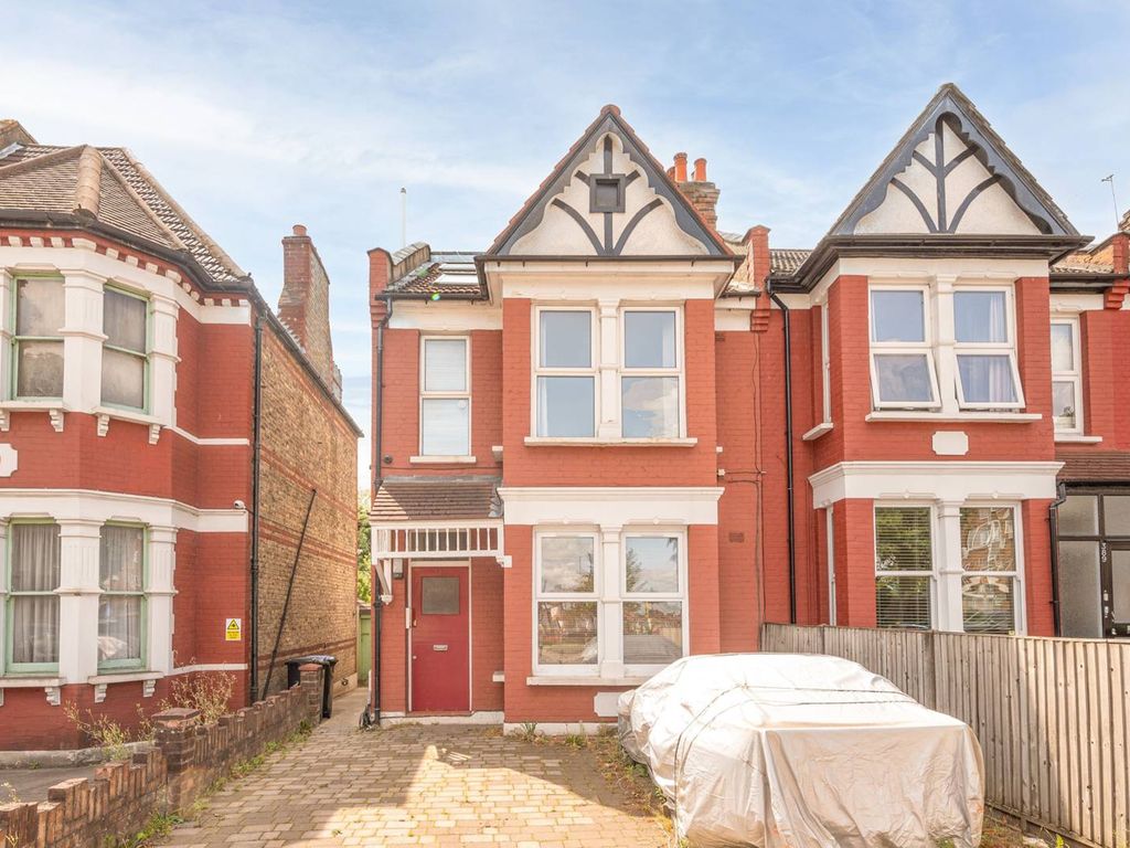 Studio to rent in Bowes Road, New Southgate, London N11 Zoopla