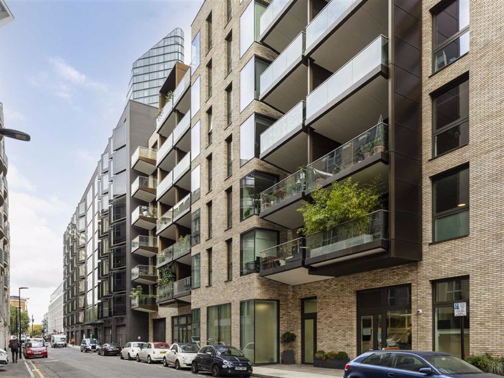 Macclesfield Road, London EC1V